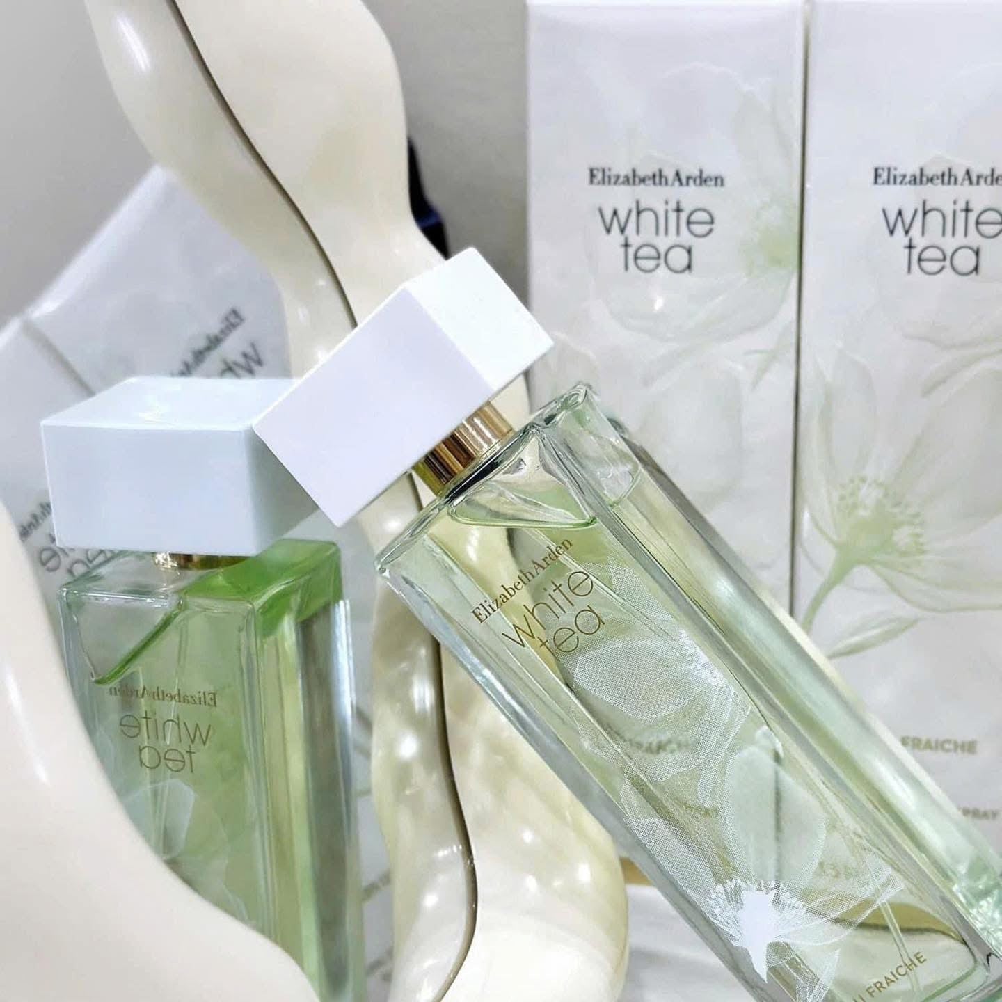 Nước hoa ELIZABETH ARDEN White Tea Eau Fraiche 100ml