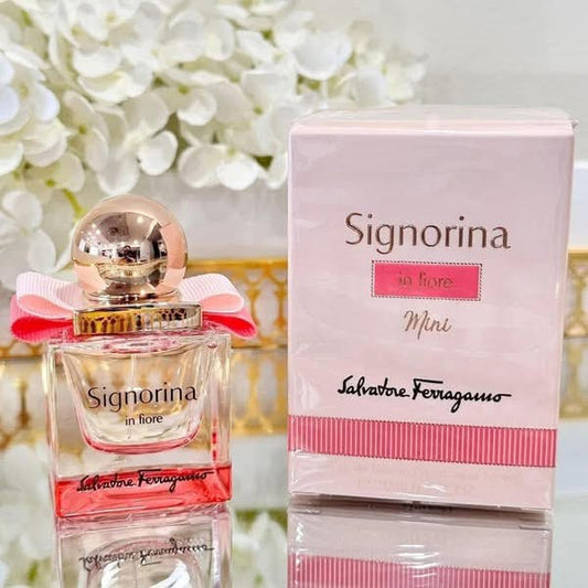 Nước hoa nữ SALVATORE FERRAGAMO Signorina In Fiore mini 20ml