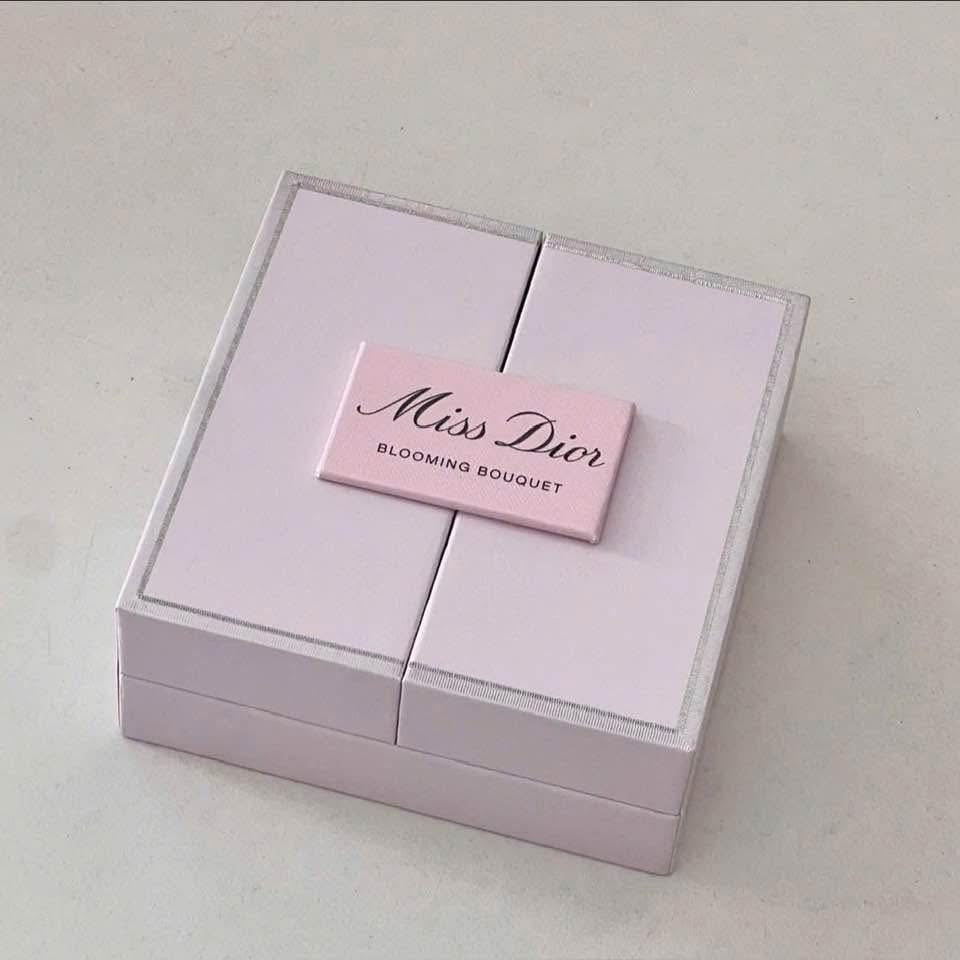 Set nước hoa và dưỡng thể MISS DI0R Blooming Bouquet mini