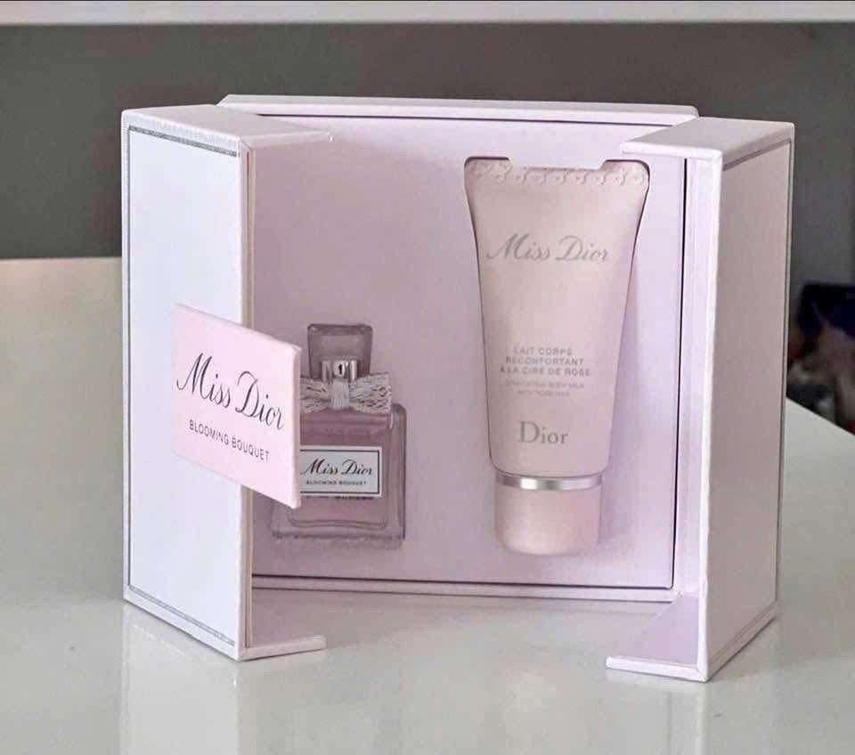 Set nước hoa và dưỡng thể MISS DI0R Blooming Bouquet mini
