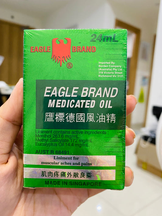 Dầu gió xanh Con Ó Singapore 24ml
